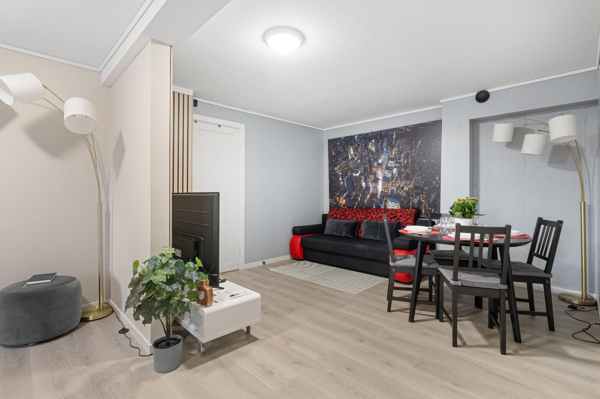 Apartment Free Parking